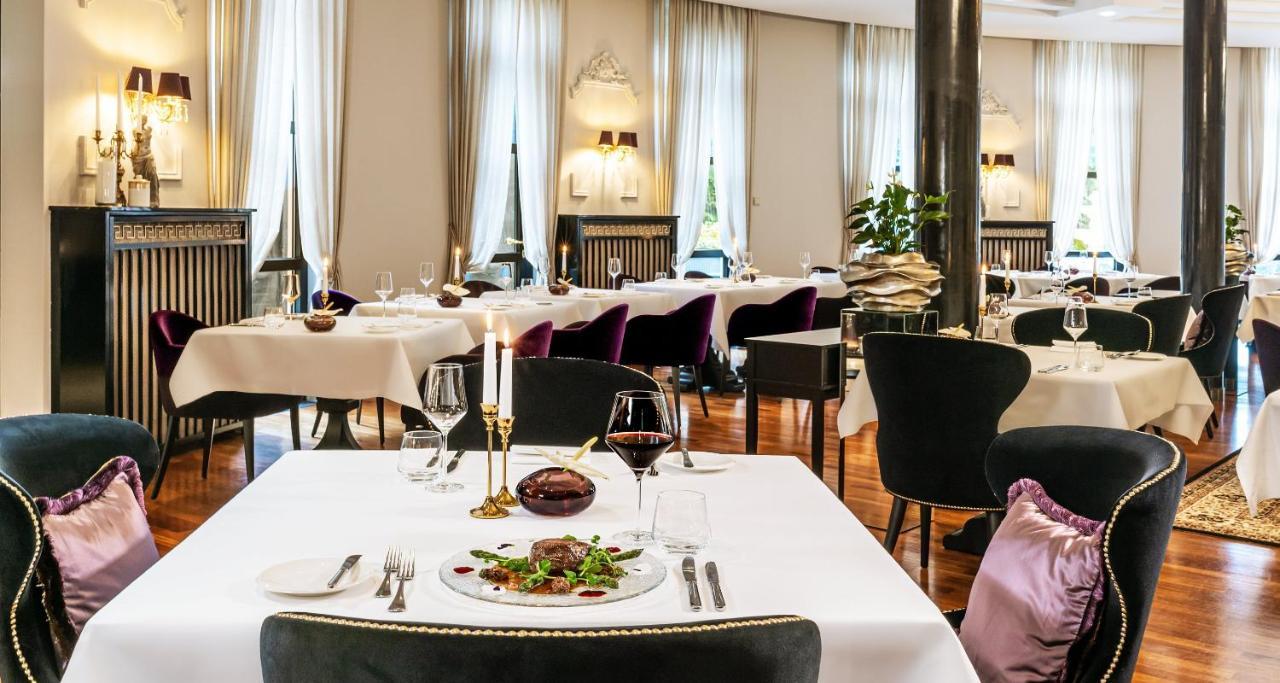 Victor'S Residenz-Hotel Schloss Berg Nenning Exterior foto Restaurant