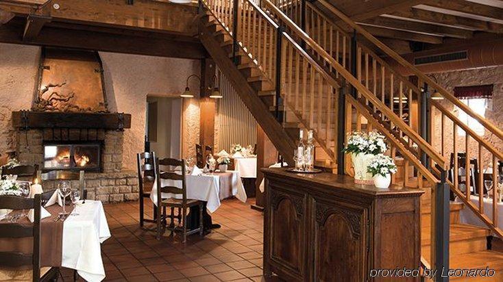 Victor'S Residenz-Hotel Schloss Berg Nenning Facilidades foto Restaurant Au Vieux Fournil